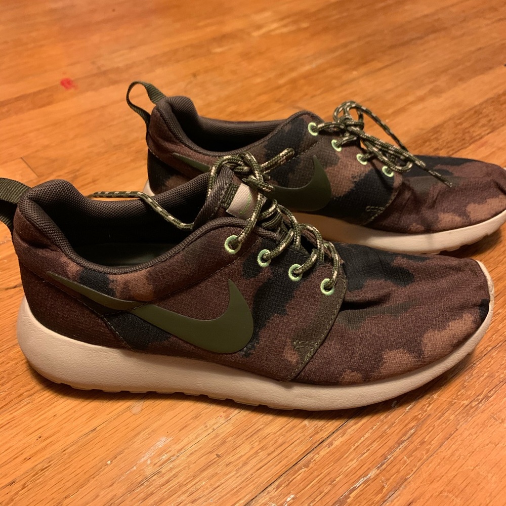 Nike woman’s shoes